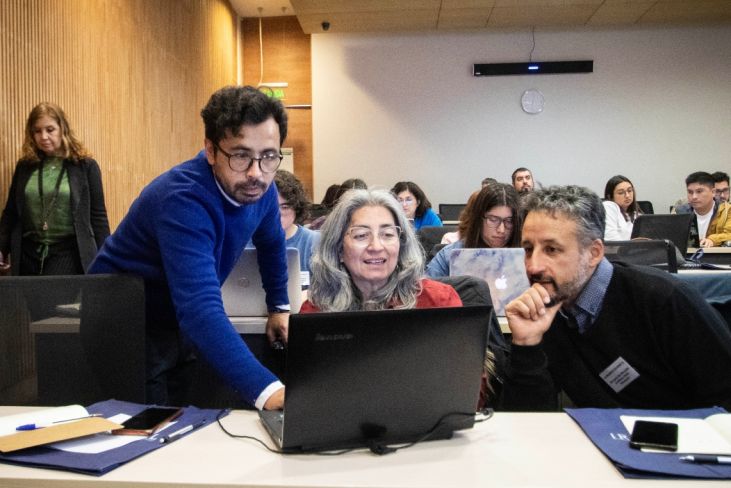 Taller para docentes de Matemáticas: Optimización de rutas mínimas y herramientas IA en la educación