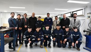 CEST presenta su formaci&oacute;n t&eacute;cnica al seremi del Trabajo del Maule
